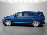 New 2025 Chrysler Pacifica Select image 6
