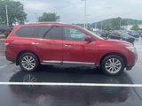 Used 2016 Nissan Pathfinder SL w/ Trailer Tow Package image 4