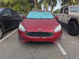 Used 2015 Ford Focus SE image 2