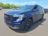 Certified 2023 GMC Terrain SLE w/ Driver Convenience Package image 3