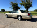Used 2000 Ford Crown Victoria LX image 5