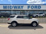Used 2017 Ford Explorer XLT image 1