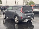 Used 2023 Kia Soul LX w/ LX Technology Package image 2