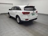 Used 2020 Kia Sorento LX w/ LX I4 Convenience Package image 5