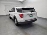 Used 2020 Ford Explorer XLT image 5