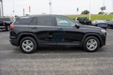 Used 2024 GMC Terrain SLE image 2