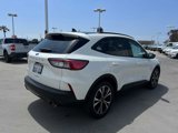 Certified 2022 Ford Escape SE w/ SE Sport Appearance Package image 5
