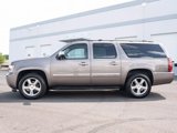 Used 2011 Chevrolet Suburban LTZ image 3