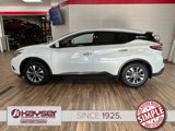 Used 2018 Nissan Murano S image 2