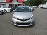 Used 2012 Toyota Yaris 2-Door Hatchback image 2