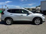 Used 2018 Nissan Rogue SV w/ Premium Package image 4