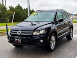 Used 2016 Volkswagen Tiguan SE image 2