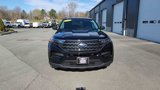 Used 2022 Ford Explorer XLT image 3