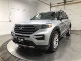 Used 2020 Ford Explorer XLT w/ Equipment Group 202A image 3