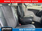 Used 2014 Chrysler Town & Country Touring-L image 5
