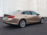 Used 2018 Chevrolet Malibu Premier w/ Premier Sun and Wheel Package image 4