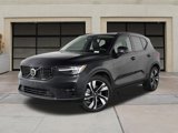 Certified 2025 Volvo XC40 B5 Plus image 3