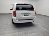 Used 2016 Dodge Grand Caravan SXT image 6