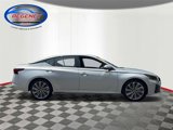 Used 2023 Nissan Altima 2.5 SL image 3