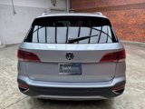 Used 2024 Volkswagen Taos SE image 5