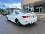 Used 2022 Honda Accord Sport image 2