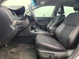 Used 2016 Toyota Camry SE image 5