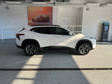 New 2025 Chevrolet Trax LT image 2