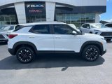 Used 2023 Chevrolet TrailBlazer LT image 2