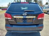 Used 2011 Kia Sorento LX w/ Convenience Pkg image 5