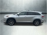 Used 2019 Toyota Highlander XLE image 2