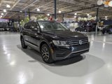 Used 2021 Volkswagen Tiguan SE w/ Panoramic Sunroof Package image 4