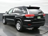 Used 2017 Jeep Grand Cherokee Laredo w/ Quick Order Package 23E image 4