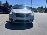 Used 2021 Chrysler Pacifica Touring-L image 5