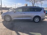 Used 2019 Chrysler Pacifica LX image 2