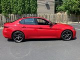 Certified 2023 Alfa Romeo Giulia Estrema image 6