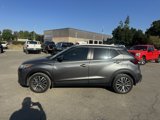 Used 2022 Nissan Kicks SV image 2