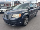 Used 2009 Chrysler Town & Country Touring image 6