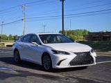 Certified 2024 Lexus ES 300h Ultra Luxury w/ Accessory Package (Z2) image 3