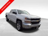 Used 2018 Chevrolet Silverado 1500 LT w/ LT Eassist Package image 3