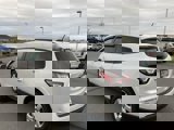 Used 2017 Chevrolet Traverse LT w/ Style and Technology Package image 5