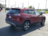 Used 2019 Jeep Cherokee Limited w/ Luxury Group image 3