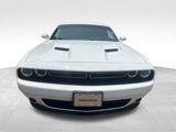 Used 2020 Dodge Challenger SXT image 2
