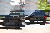 Used 2016 Lincoln Navigator Select image 4