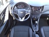 Used 2022 Chevrolet Trax LT w/ LT Convenience Package image 5
