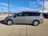 New 2022 Chrysler Pacifica Touring-L image 5