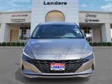 Used 2021 Hyundai Elantra SEL image 2