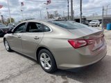 Used 2022 Chevrolet Malibu LT image 3