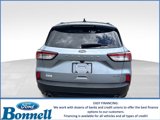 Used 2022 Ford Escape SE w/ SE Sport Appearance Package image 4