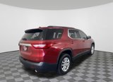 Used 2019 Chevrolet Traverse LT image 3