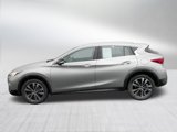 Used 2017 INFINITI QX30 AWD image 5